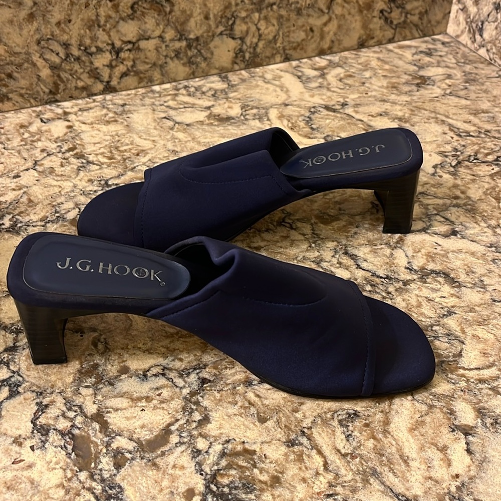 J.G Hook navy open toe heel size 7.5